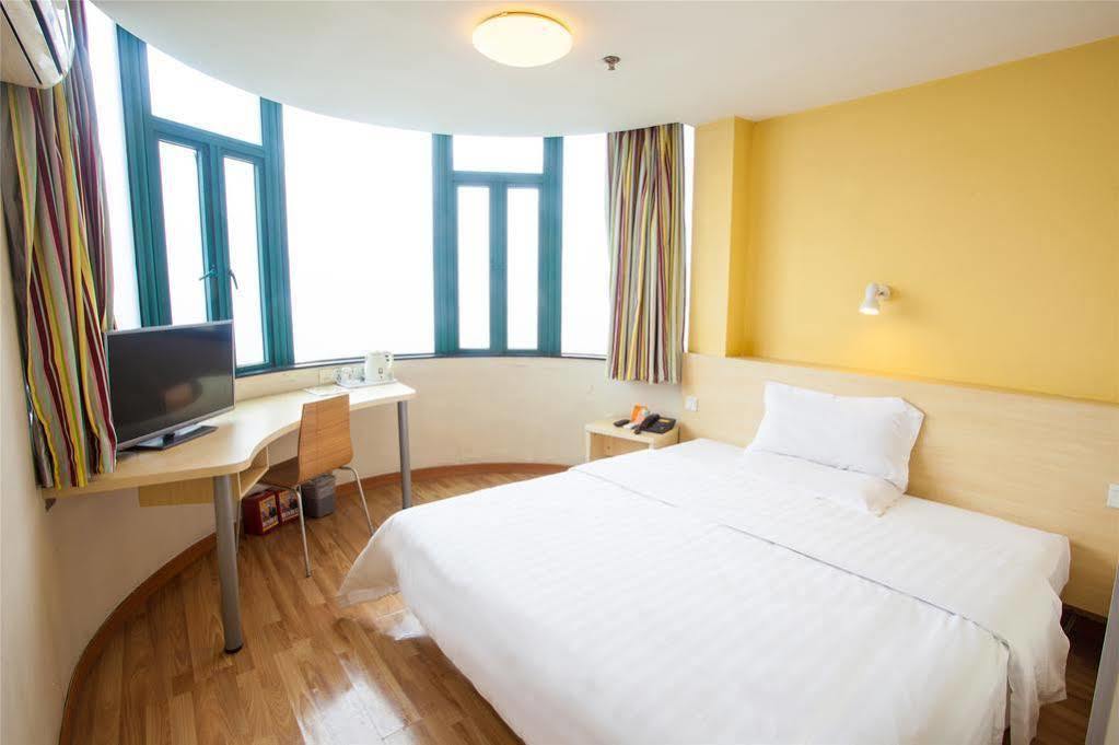7Days Inn Suzhou Sanxiang Road Exteriör bild